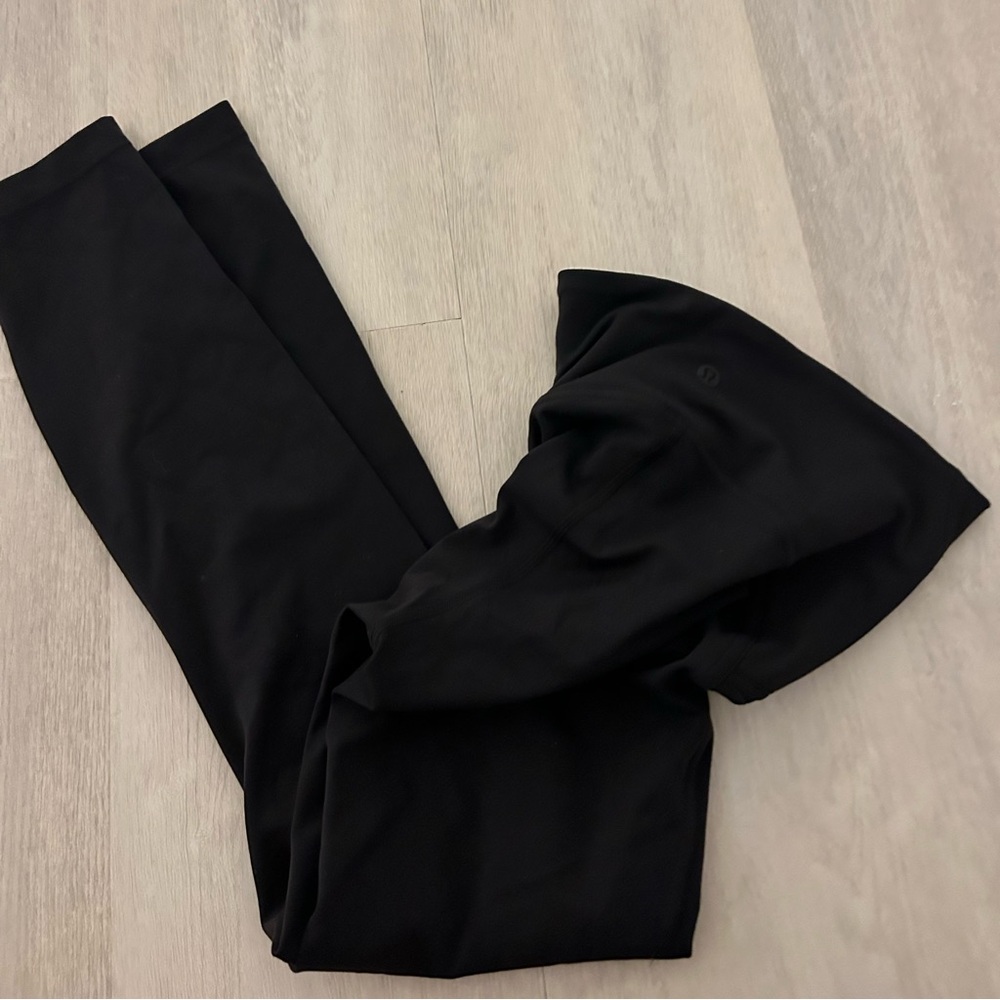 Lululemon black leggings